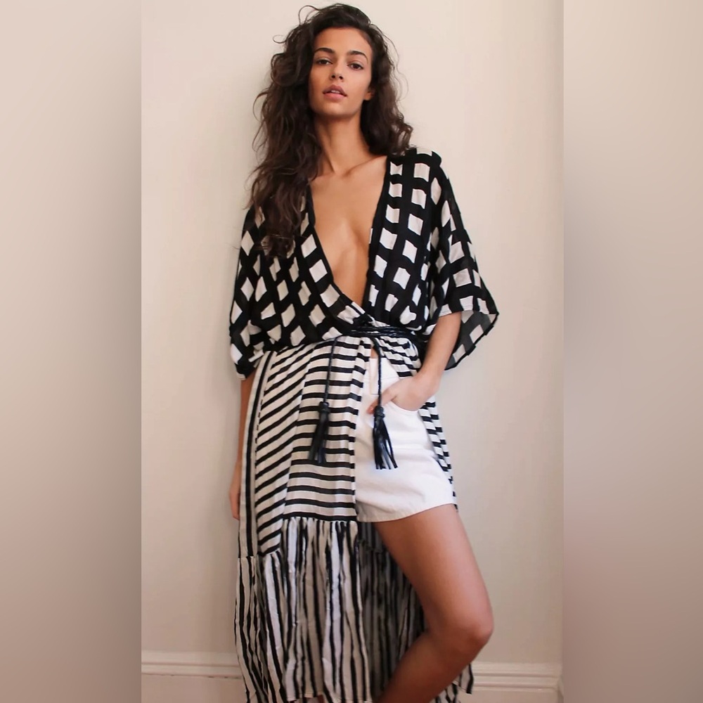 Free People Kenna Ruffle Kimono 👘